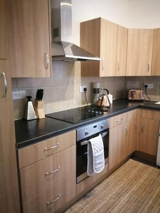 Ferienwohnung Stylish One Bed Flat With Private Parking Aberdeen Exterior foto